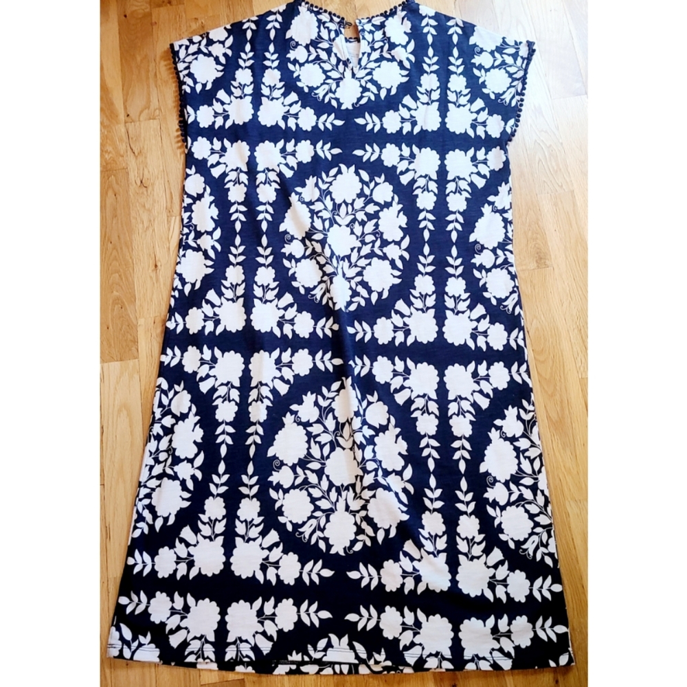 GUC Boden Navy and White Floral Mini Dress - Picture 11 of 12